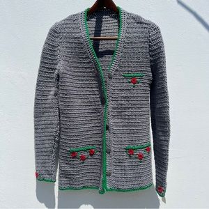 VTG Red Flower Embroidered Grey Cardigan